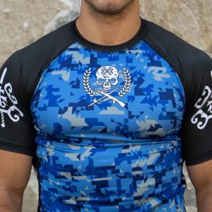 "COMBAT LOGO SAPPHIRE" RASH GUARD
